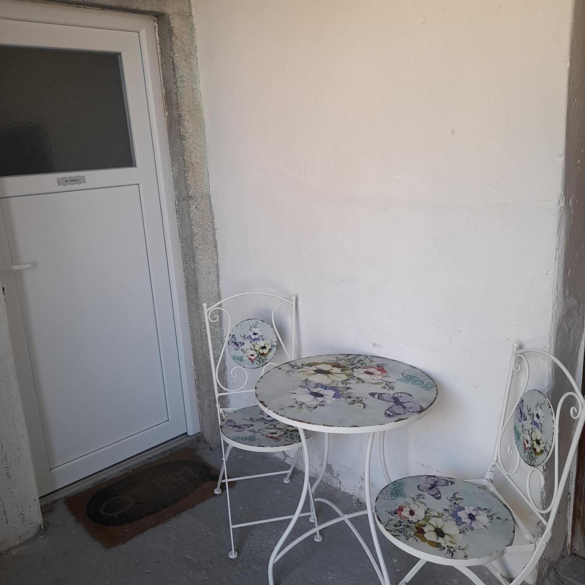 Apartman Zrinka Есенице Экстерьер фото